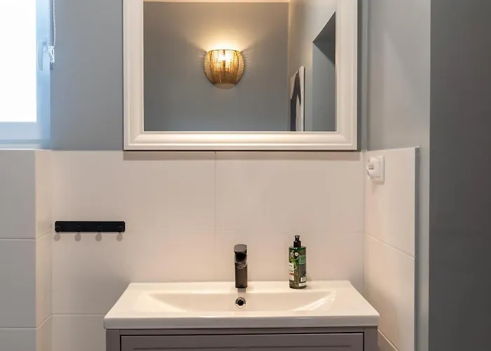 La Olive Premium Πανσιόν 3*