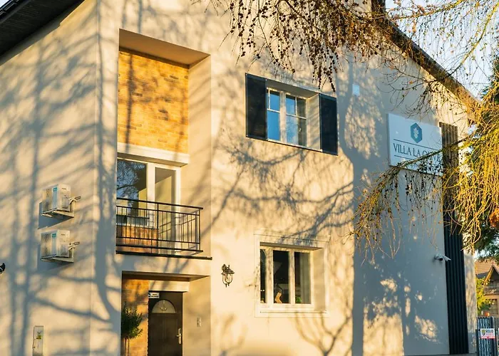 La Olive Premium Πανσιόν 3*